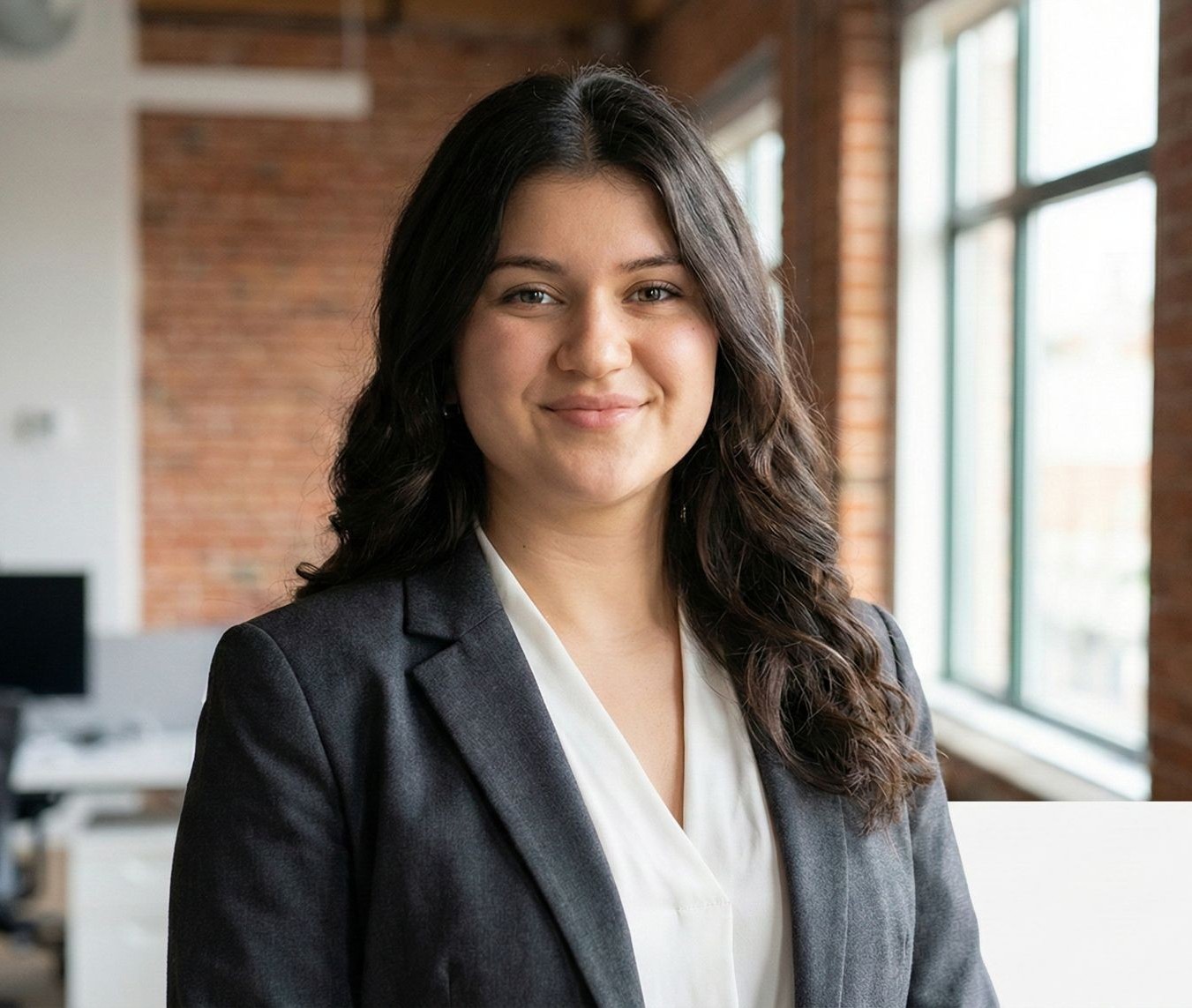 Alexandra Iordache - Founder of Plattr